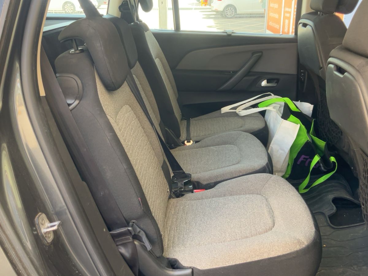 Interior trasero