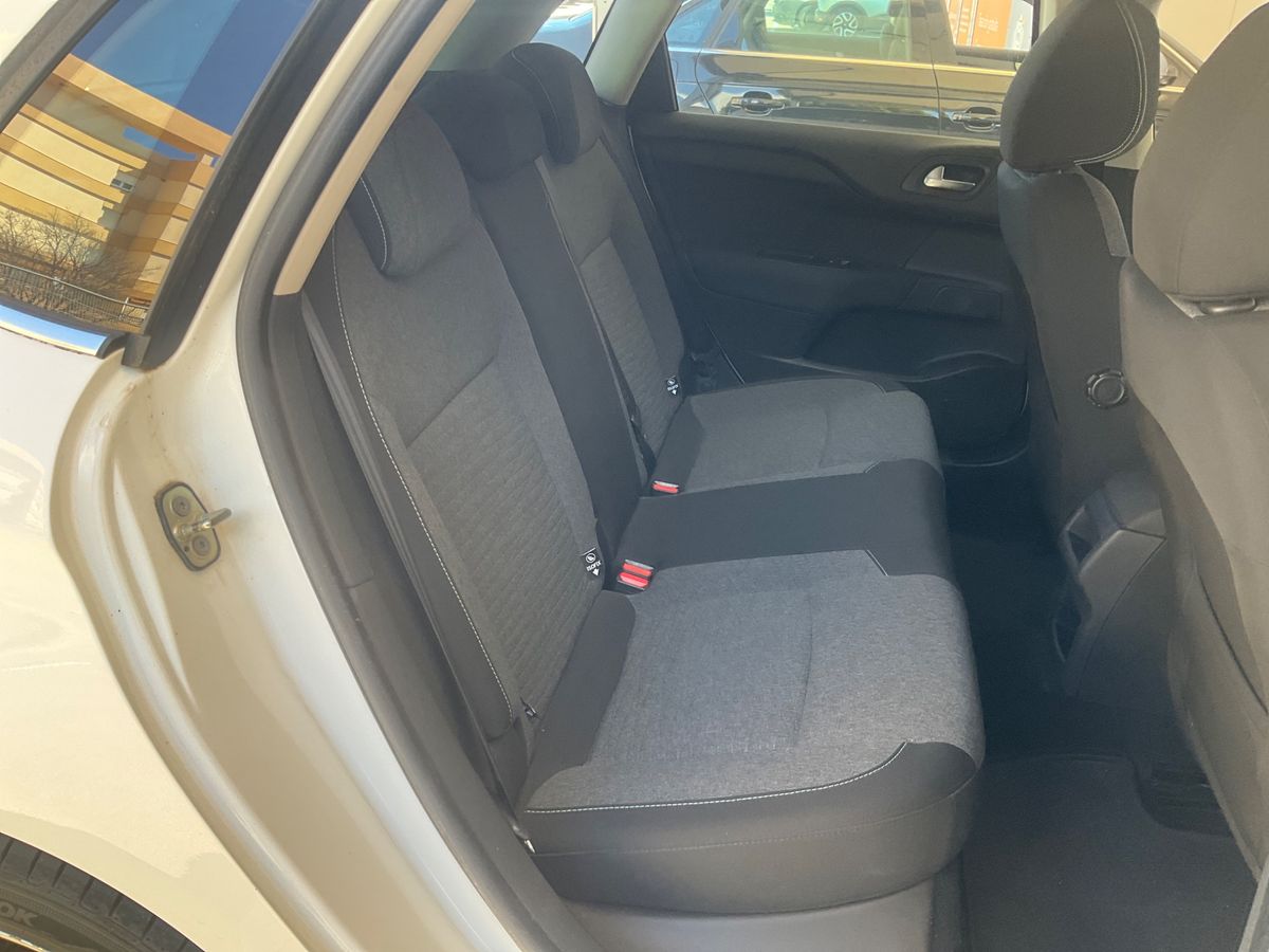 Interior trasero