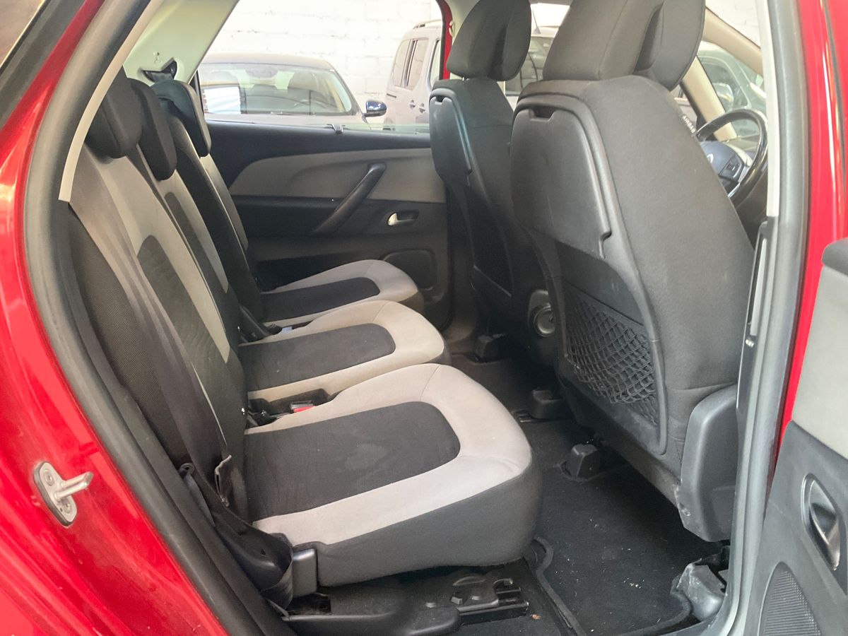 Interior trasero