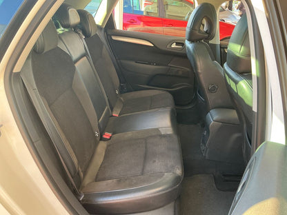 Interior trasero