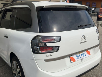 Parte trasera izquierda