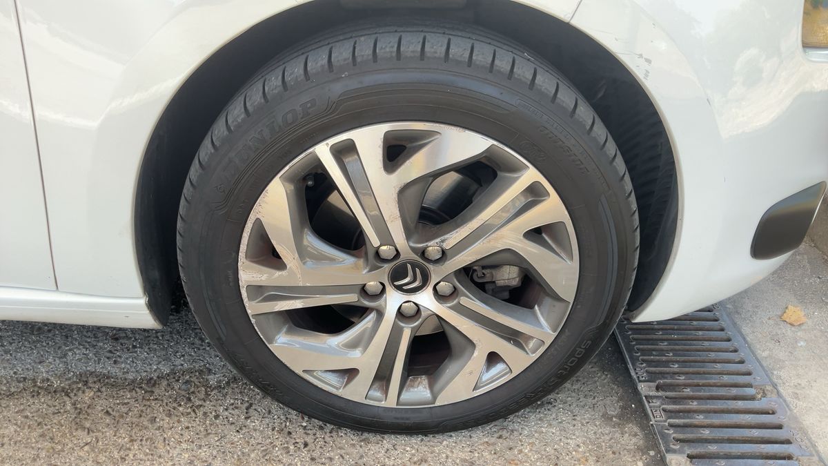 Front right tire
