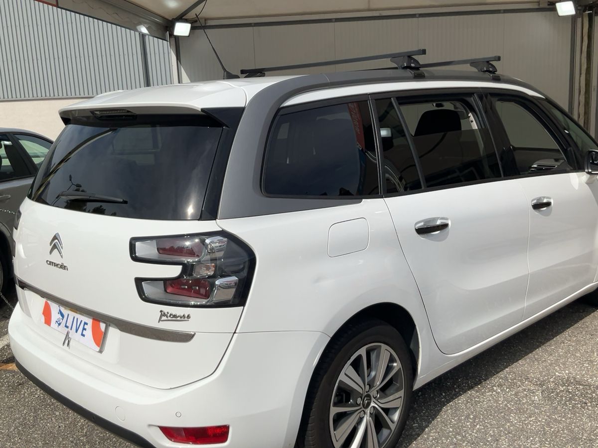 Parte trasera derecha