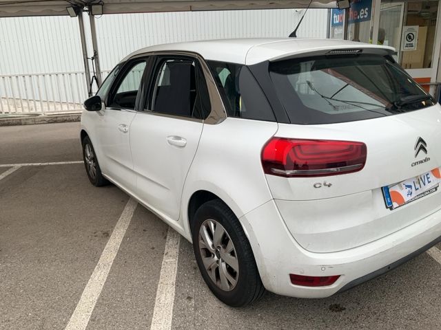 Parte trasera izquierda