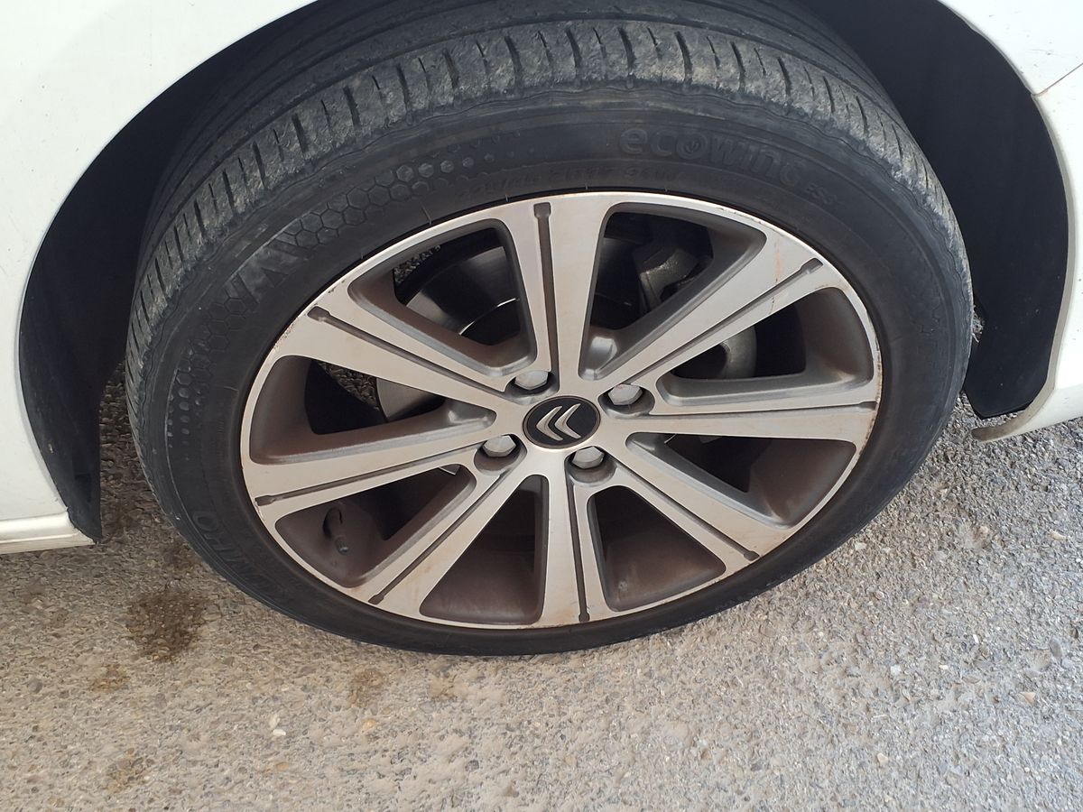 Front right tire