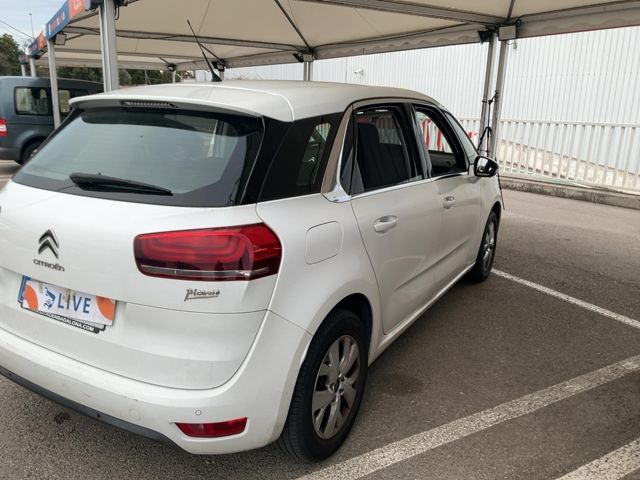 Parte trasera derecha