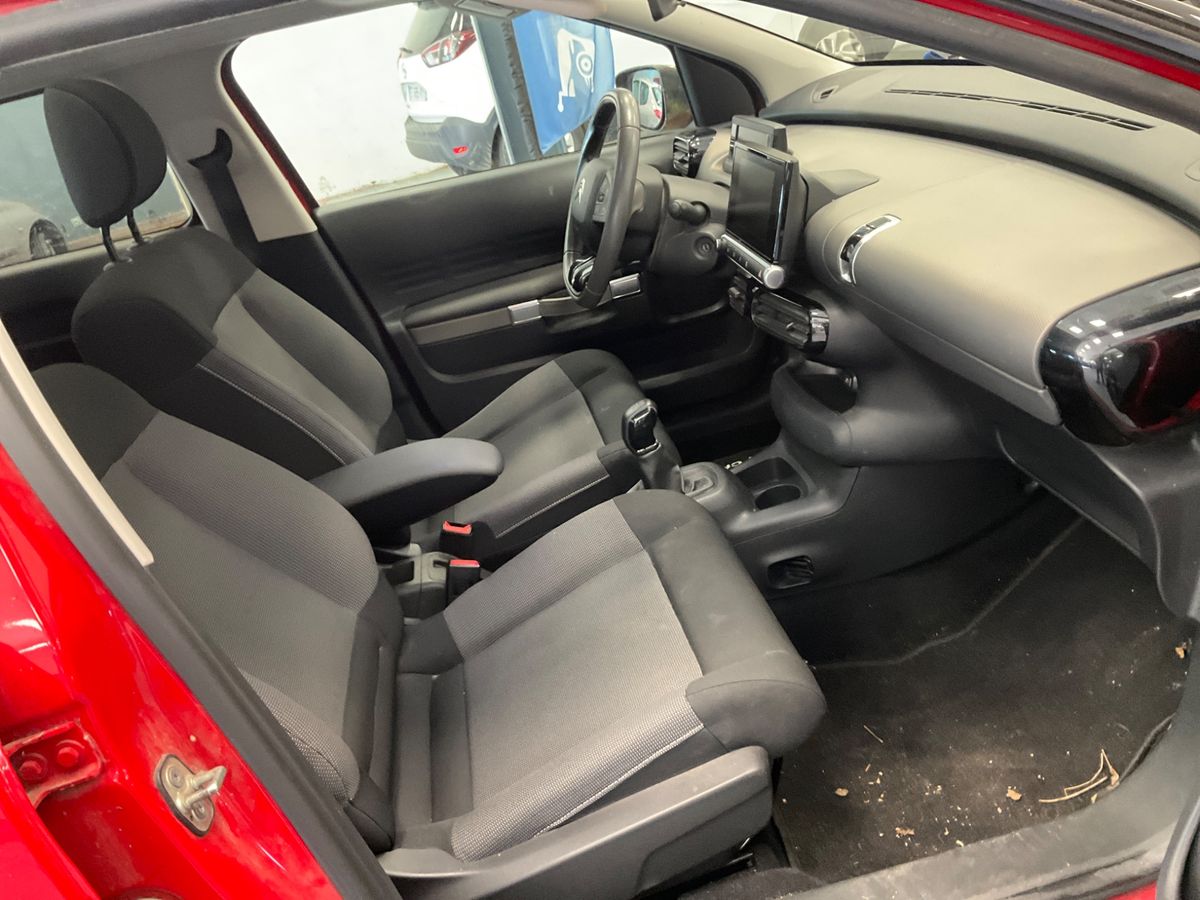 Interior delantero