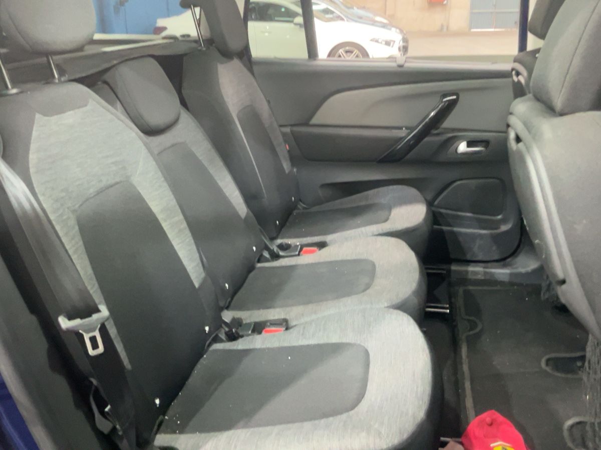Interior trasero