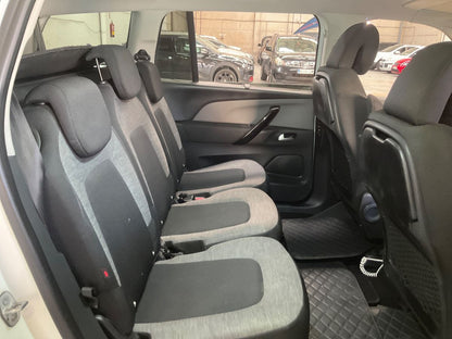 Interior trasero