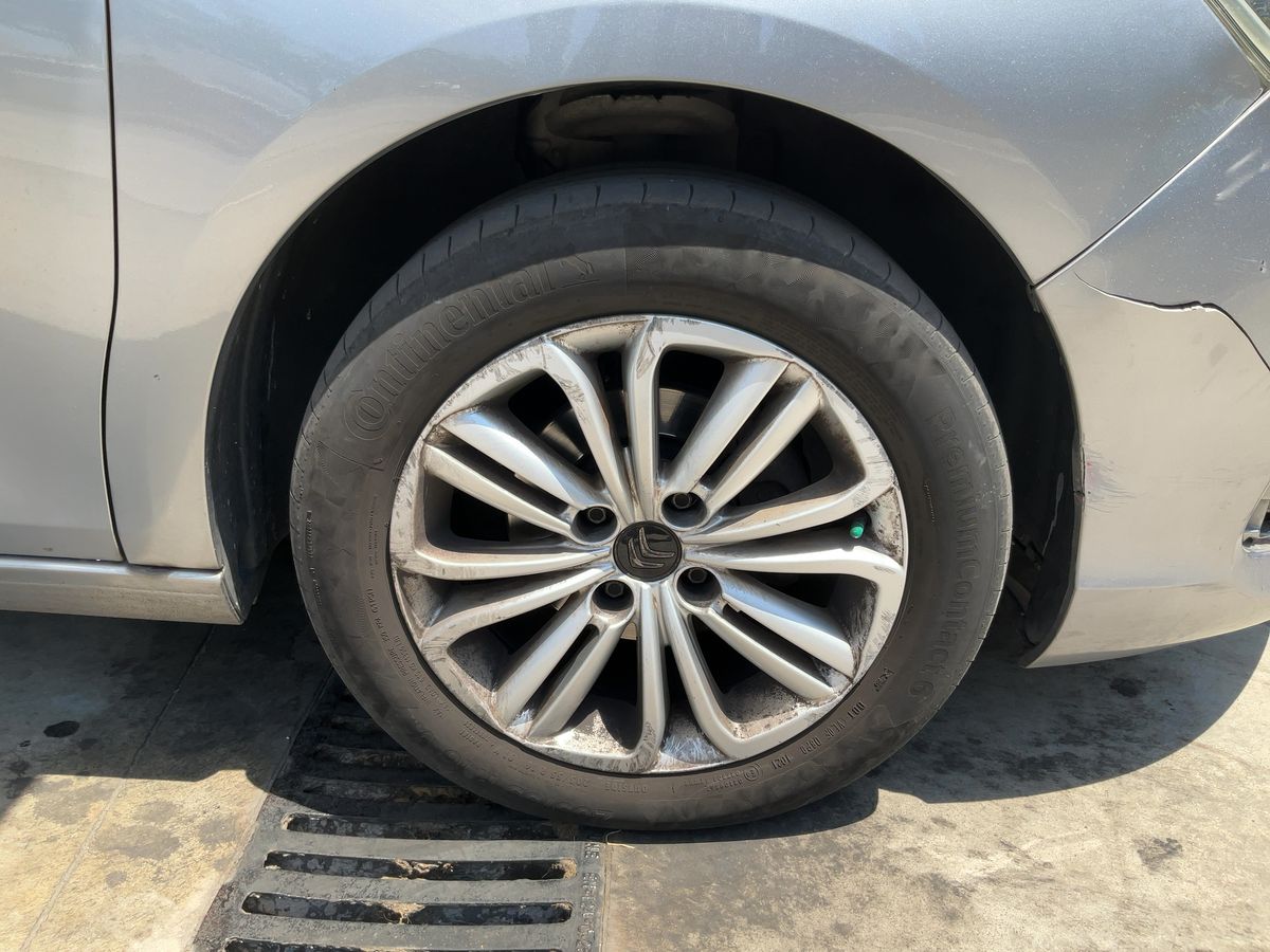 Front right tire