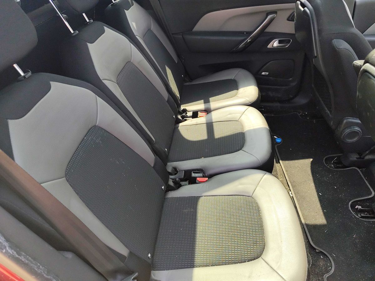 Interior trasero