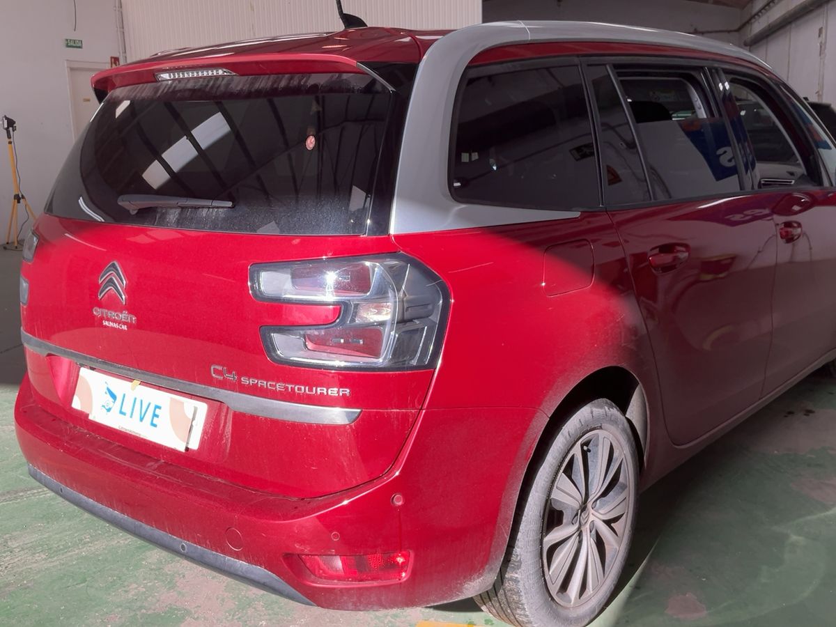 Parte trasera derecha