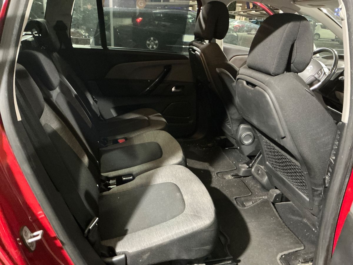 Interior trasero