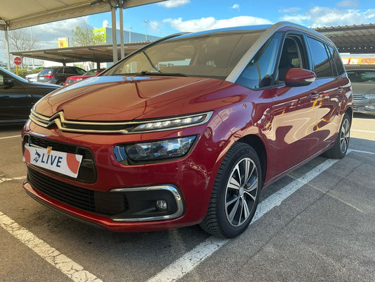 Frontal izquierda