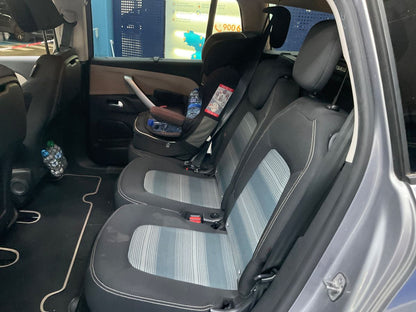 Interior trasero