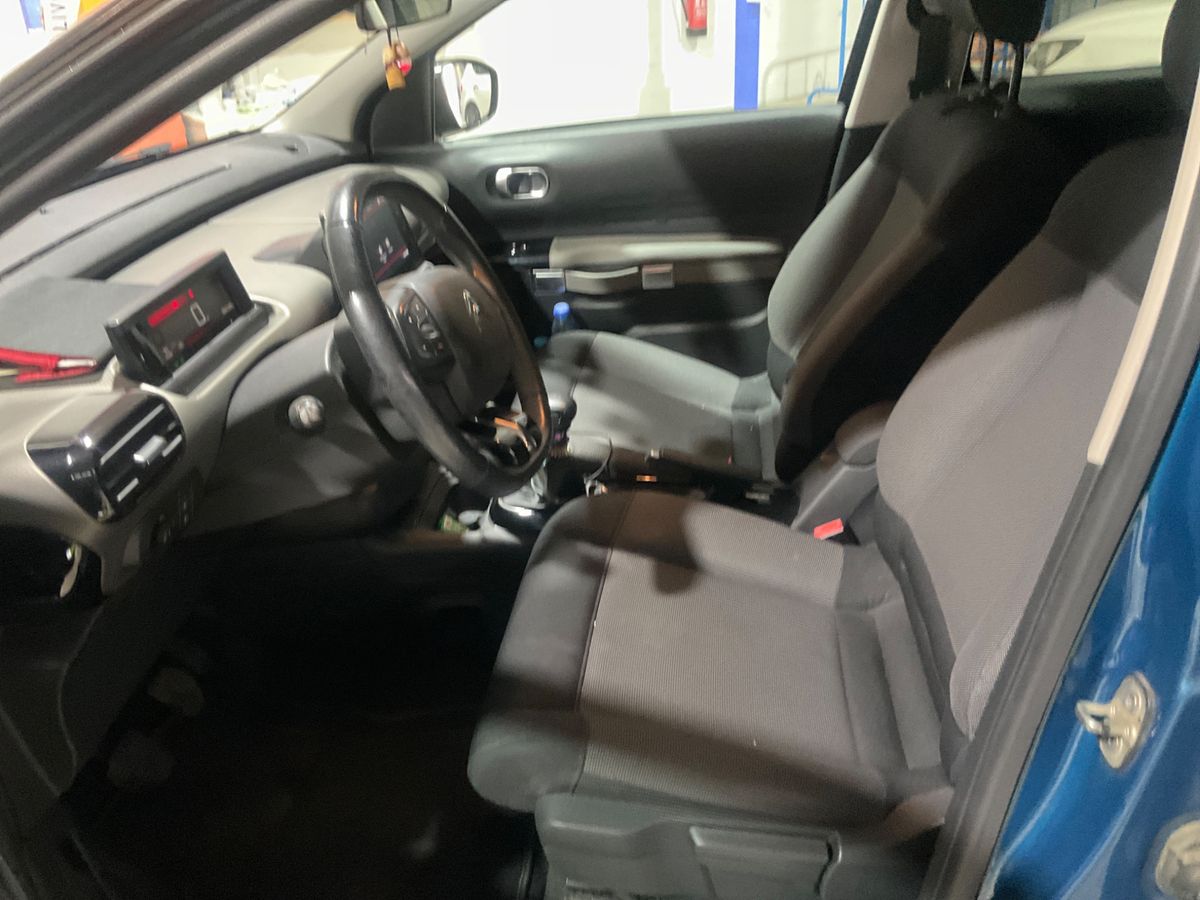 Interior delantero