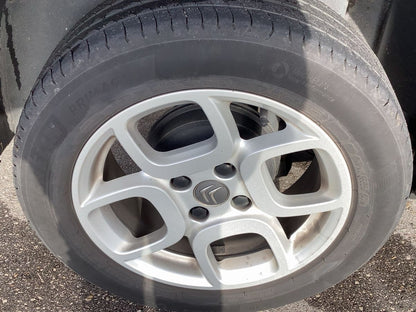 Neumático trasero derecho