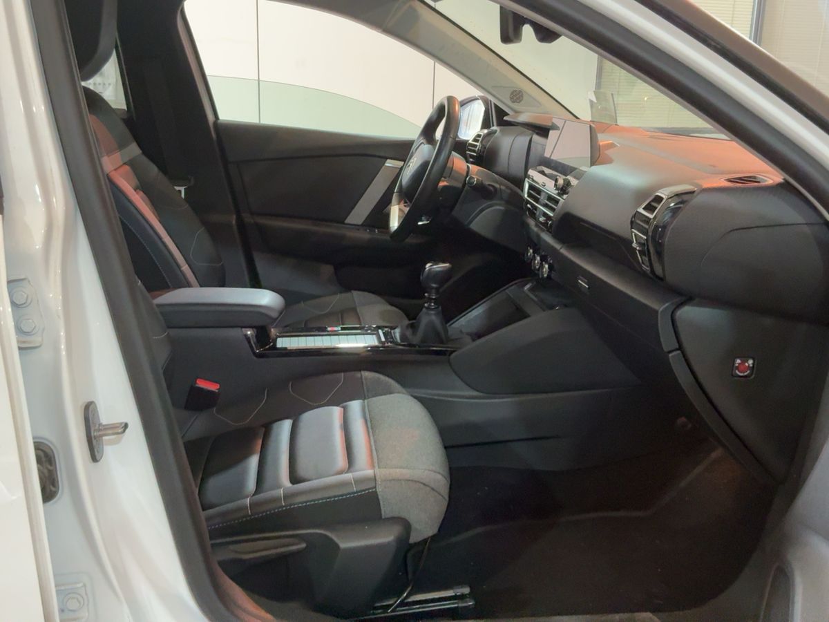 Interior delantero