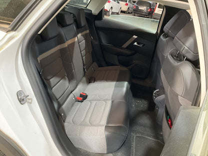 Interior trasero