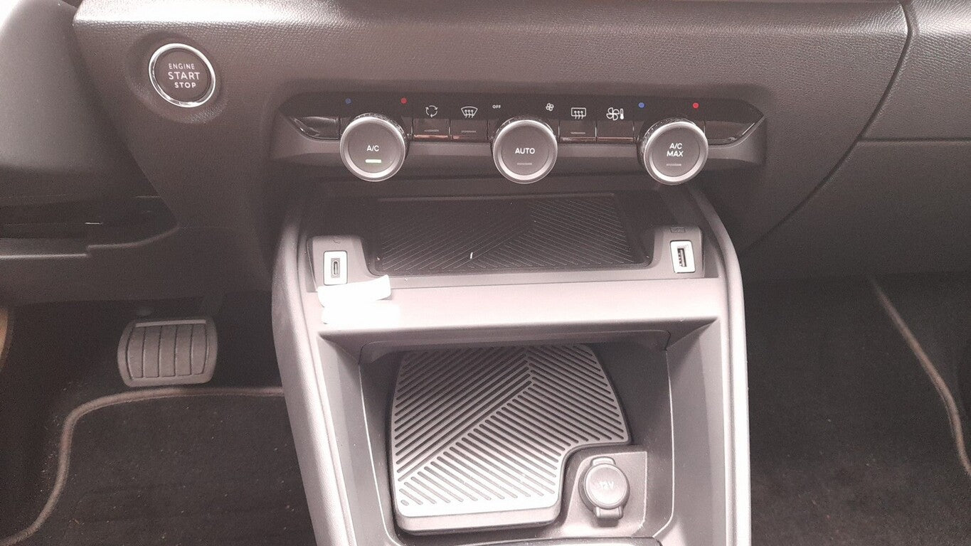 Citroën C4 1.5 BHDI 130 Aut. Shine Nav Kam HUD PDC ACC 105435432 8