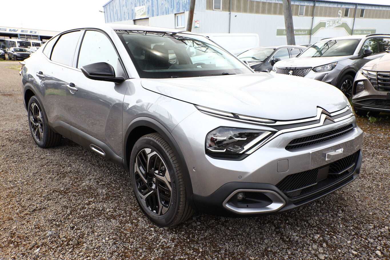 Citroën C4 X MHEV 136 DSC6 Max Nav SHZ Kam HUD ACC LHZ 110917960 1