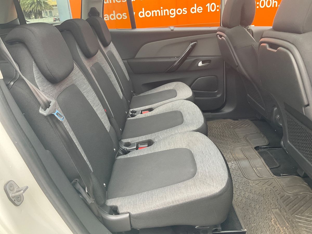 Interior trasero