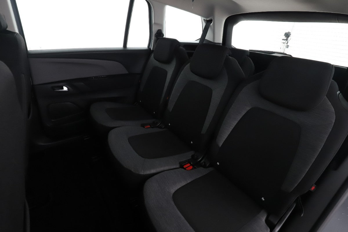 Interior trasero