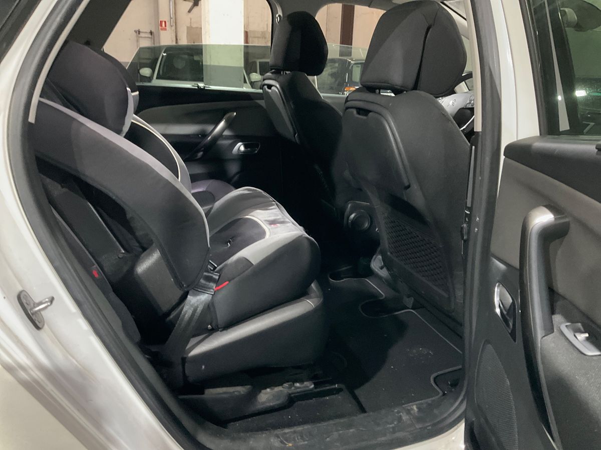 Interior trasero