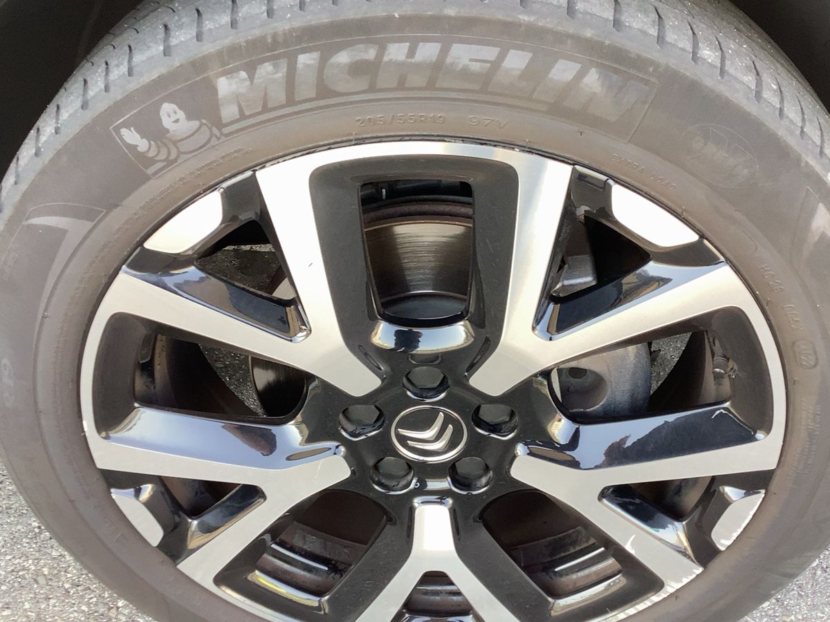 Front right tire