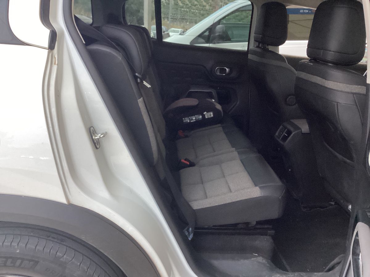 Interior trasero