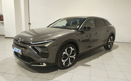 Frontal izquierda