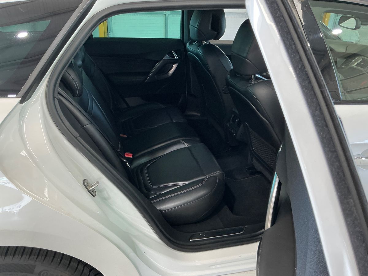 Interior trasero