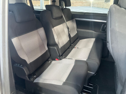 Interior trasero