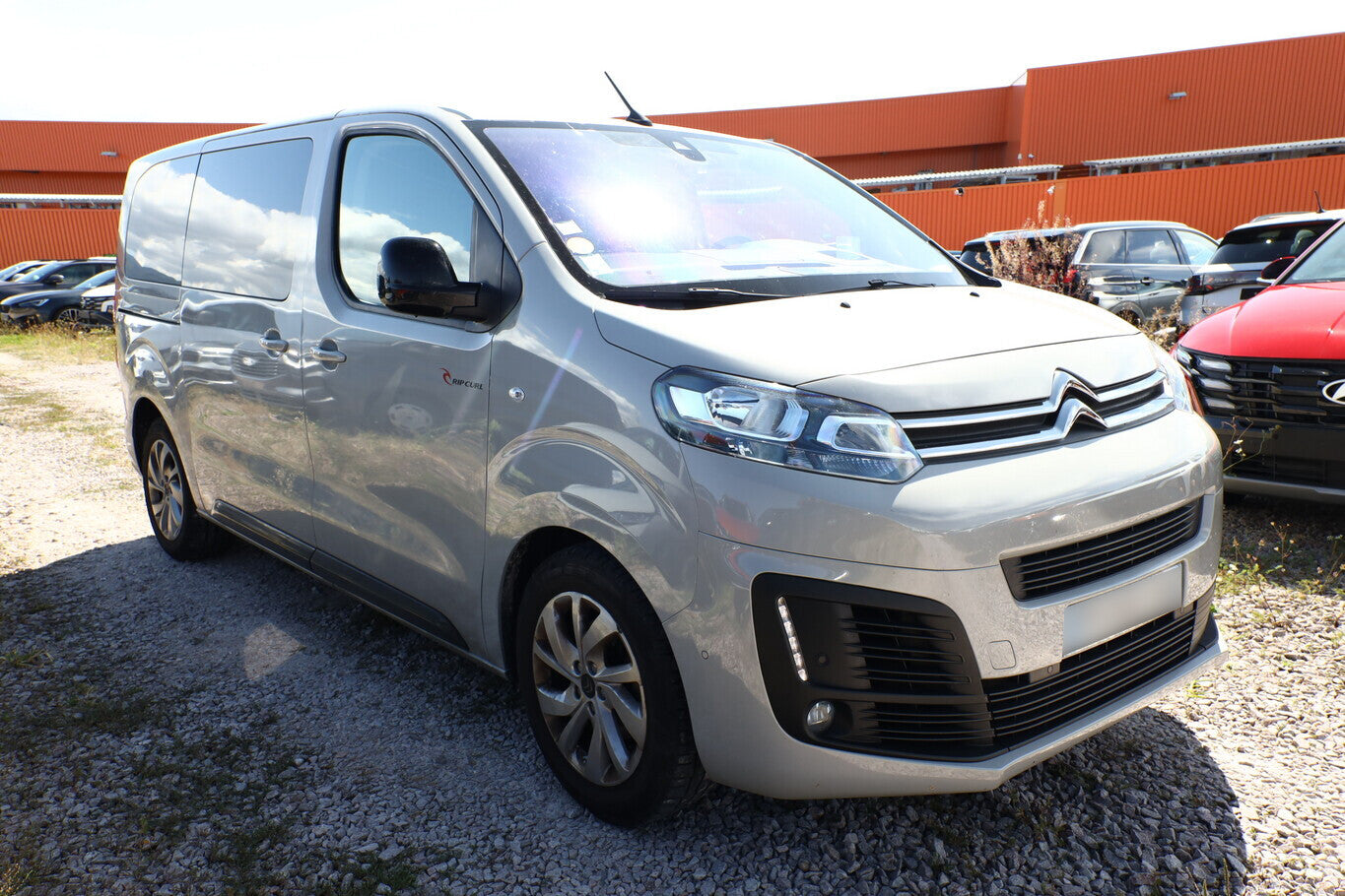 Citroën Spacetourer 1.5 BHDi 120 M Rip Curl 8S Nav ACC 92353185 1