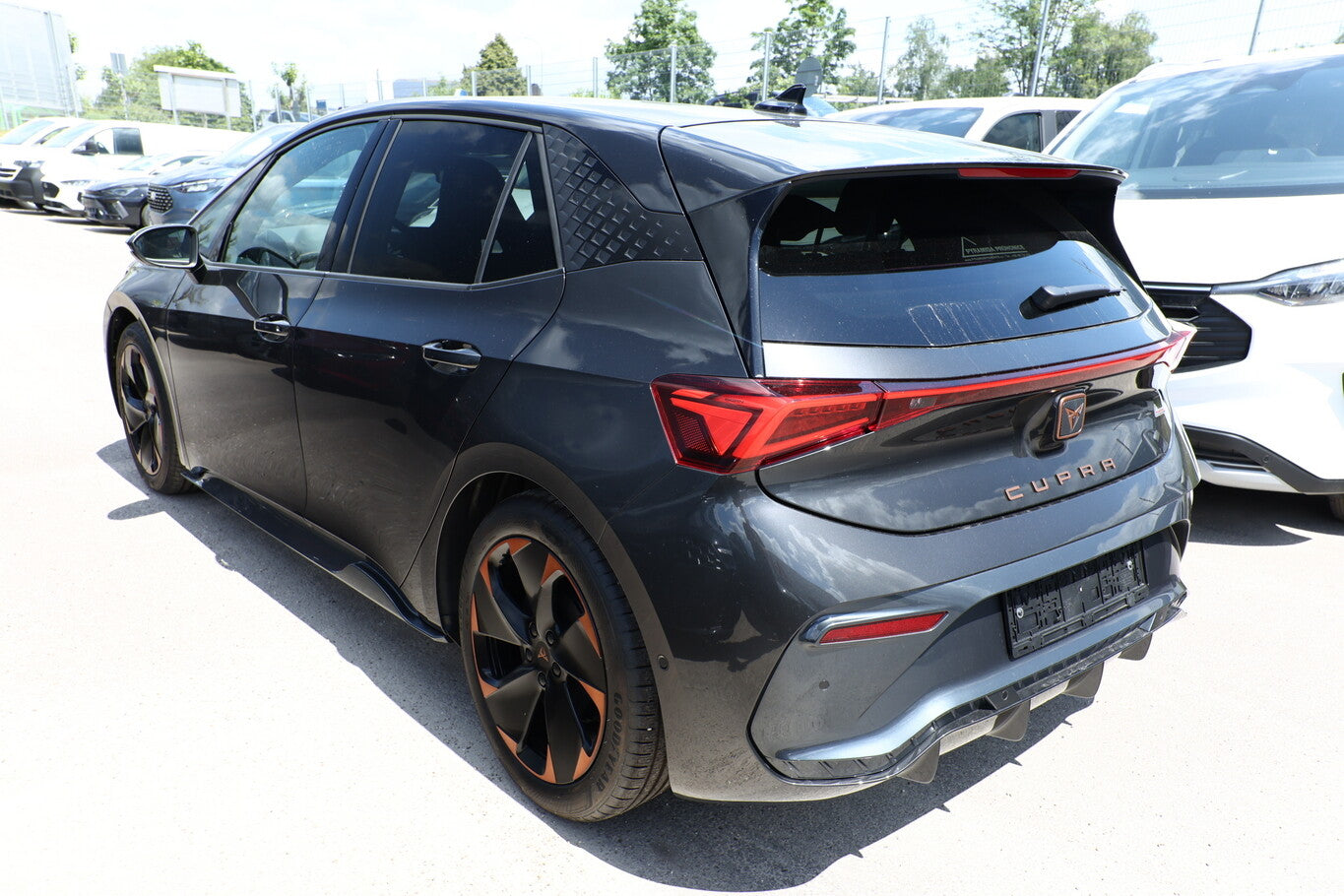 Cupra Born 77kWh 231 PilotM+ Nav ACC Kessy AR-HUD 19Z 120005397 3