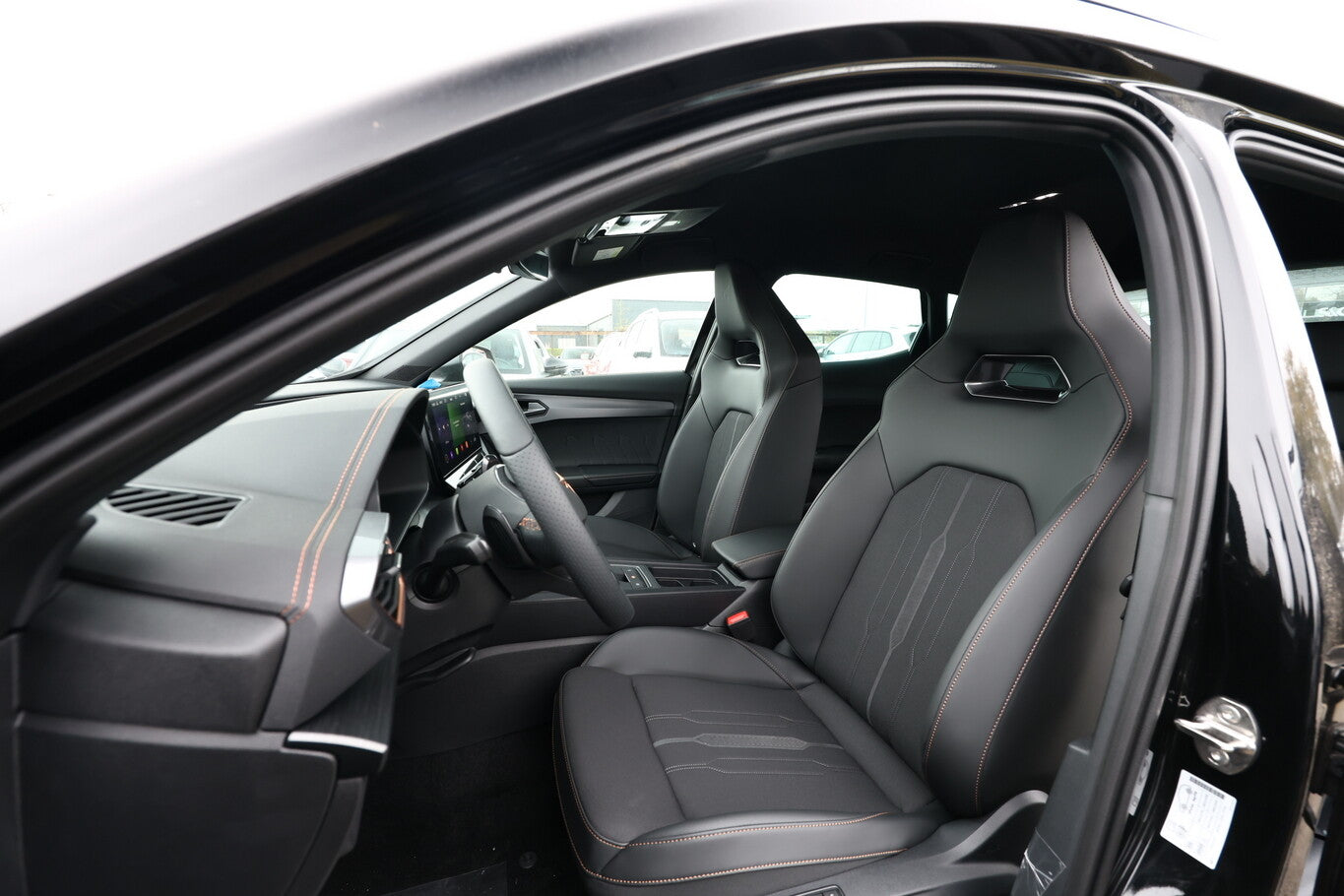Cupra Formentor 2.0 TSI 190 DSG 4D Memory Kam SHZ LED  96241500 5