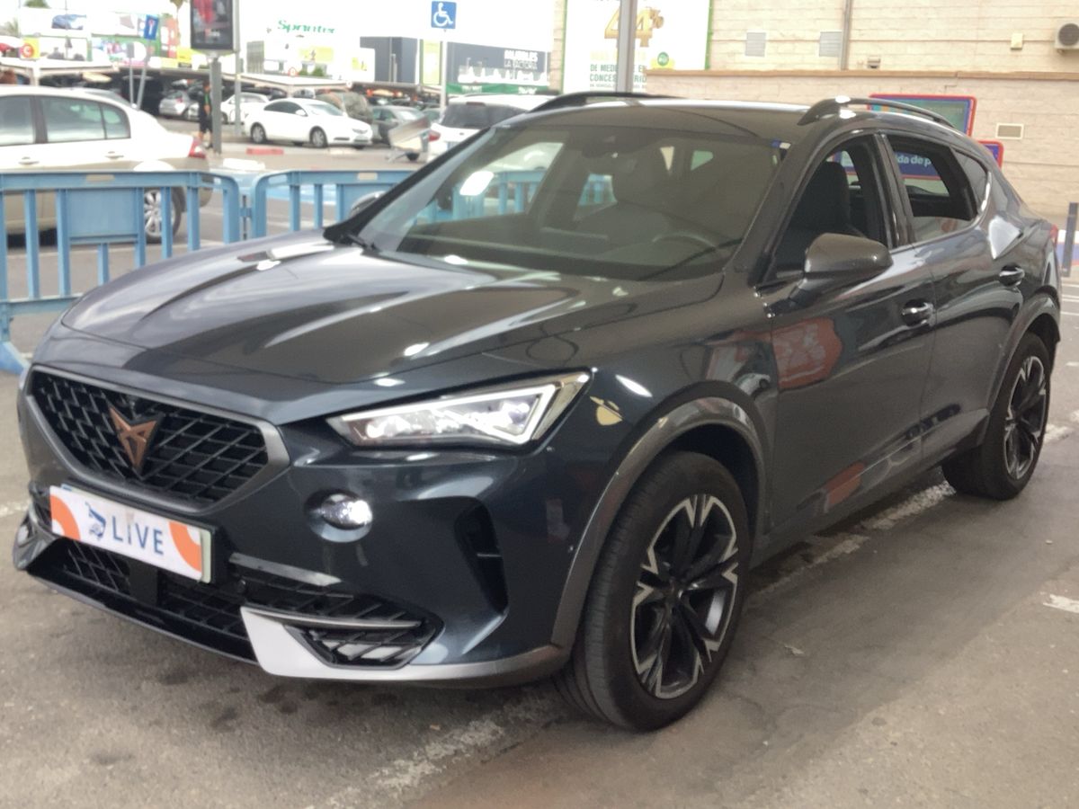 Frontal izquierda
