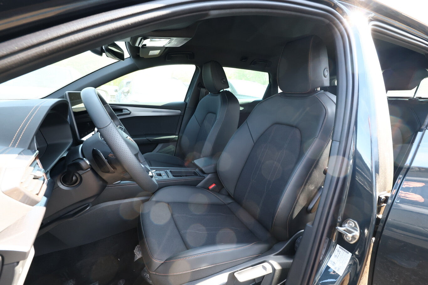 Cupra Leon ST 2.0 TDI 150 DSG Edge eHk LED Kam PDC ACC 110320761 5