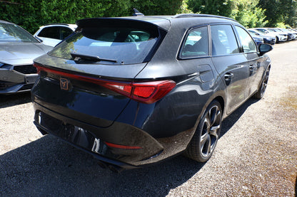 Cupra Leon ST 2.0 TSI 310 VZ 4Drive SHZ Nav Kessy ACC 83612325 2