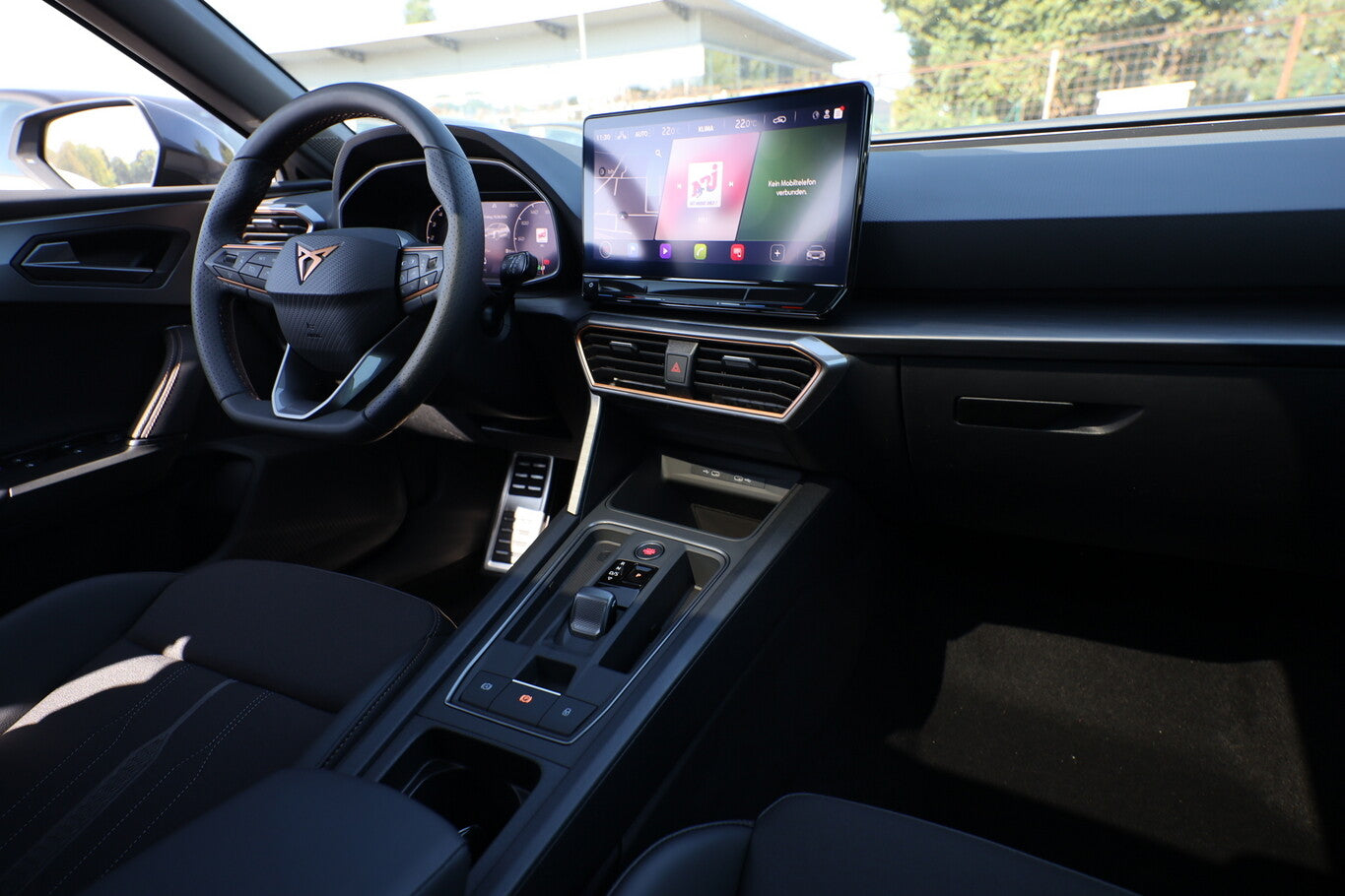 Cupra Leon VZ 2.0 TSI 300 DSG Pano Matrix BEATS Memory 106328172 8