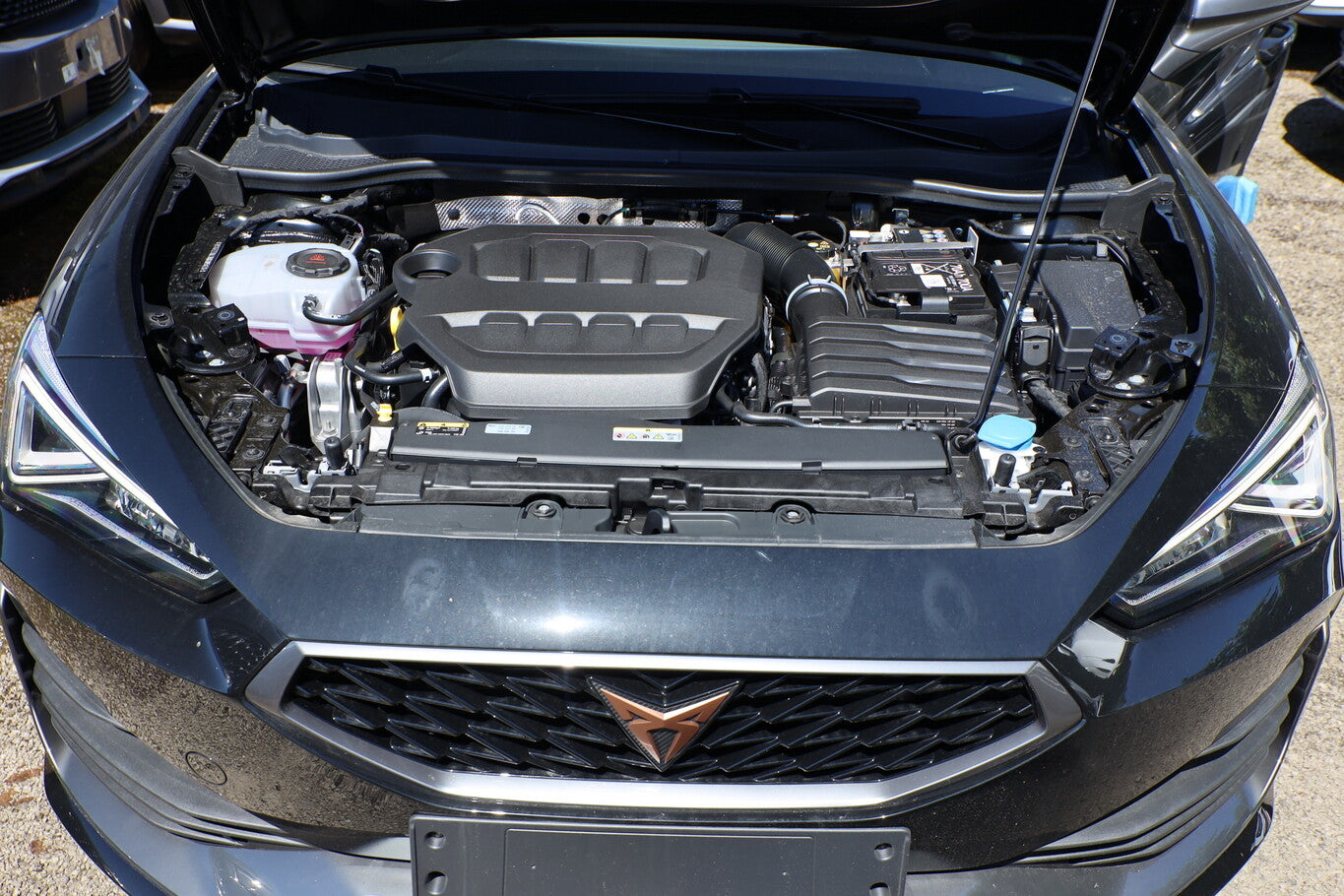 Cupra Leon ST 2.0 TSI 310 VZ 4Drive SHZ Nav Kessy ACC 83612325 11