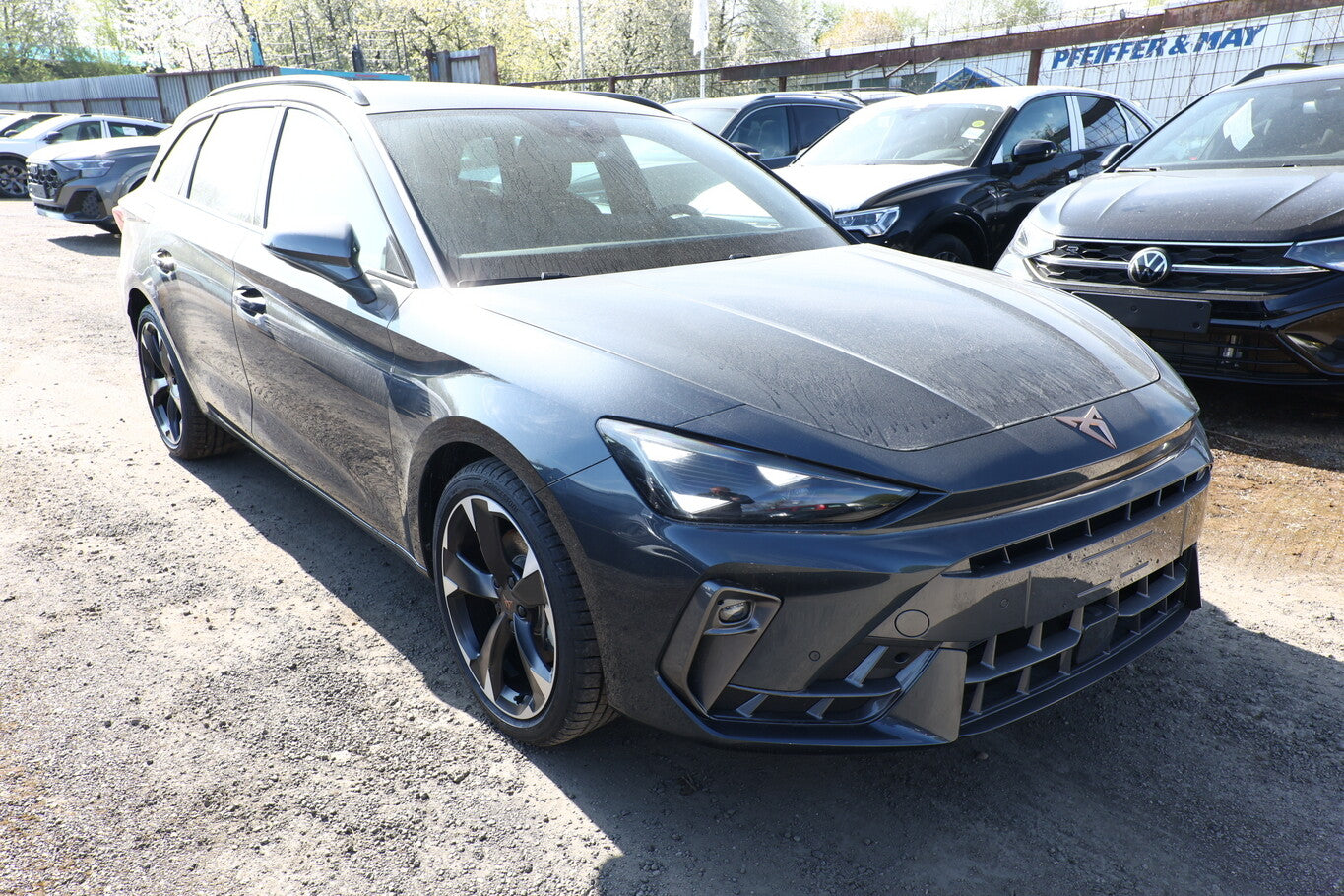 Cupra Leon ST 2.0 TDI 150 DSG Edge eHk LED Kam PDC ACC 109290160 1