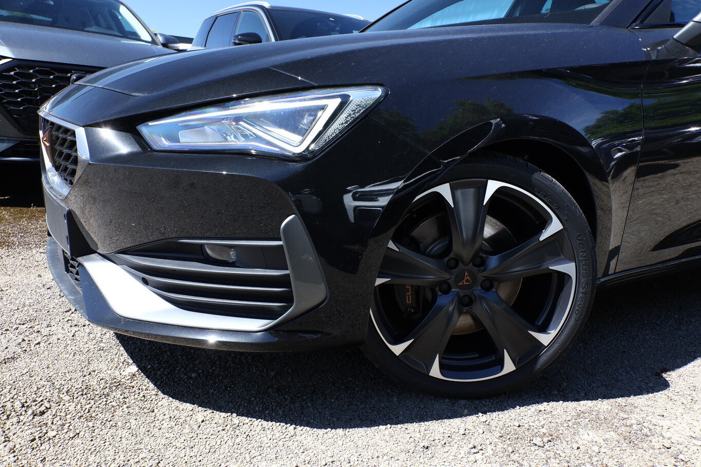 Cupra Leon ST 2.0 TSI 310 VZ 4Drive SHZ Nav Kessy ACC 83612325 4