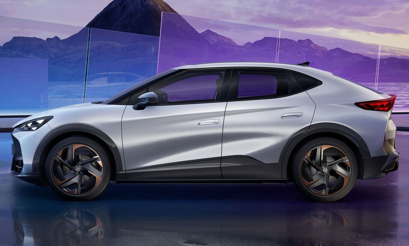 Cupra Tavascan 77 kWh Endurance Matrix 21Z Pano 360Kam 111860927 1
