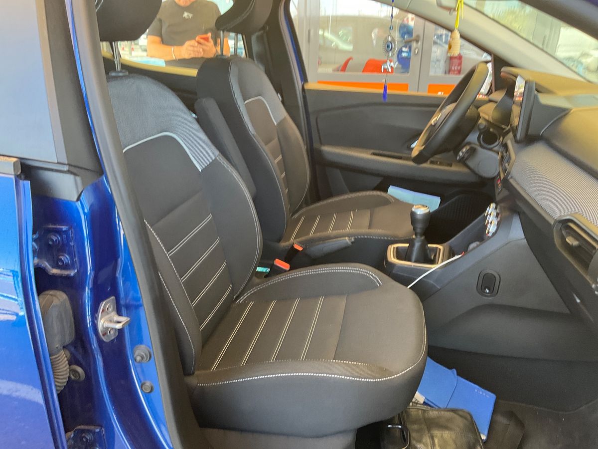 Interior delantero