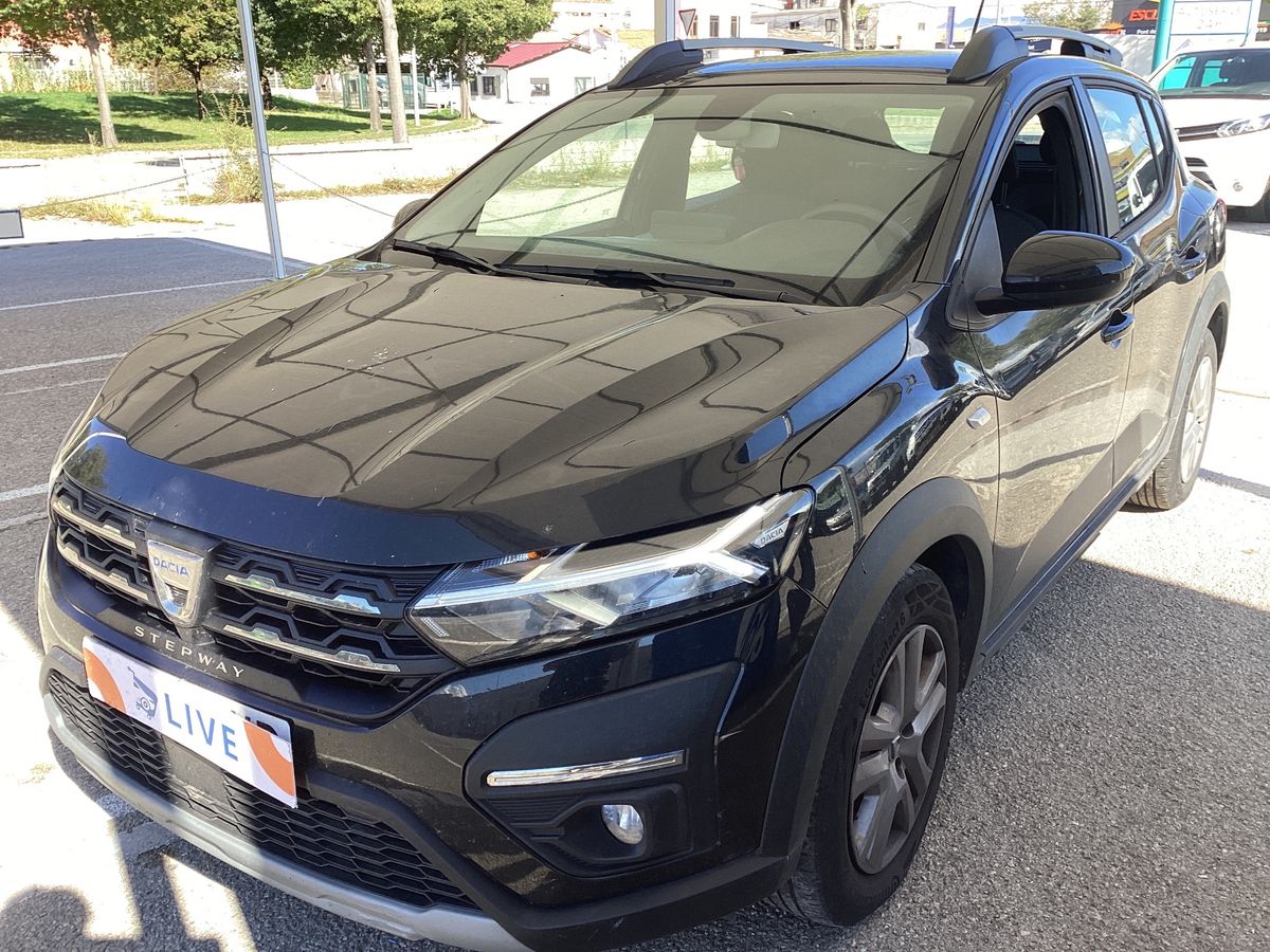 Frontal izquierda