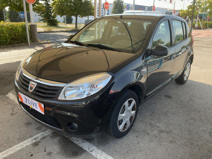 Frontal izquierda