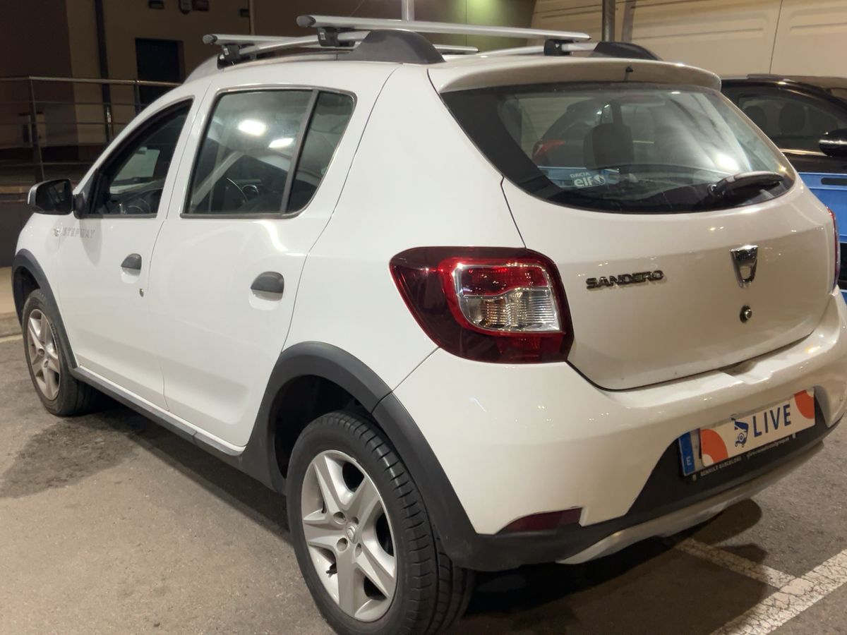 Parte trasera izquierda