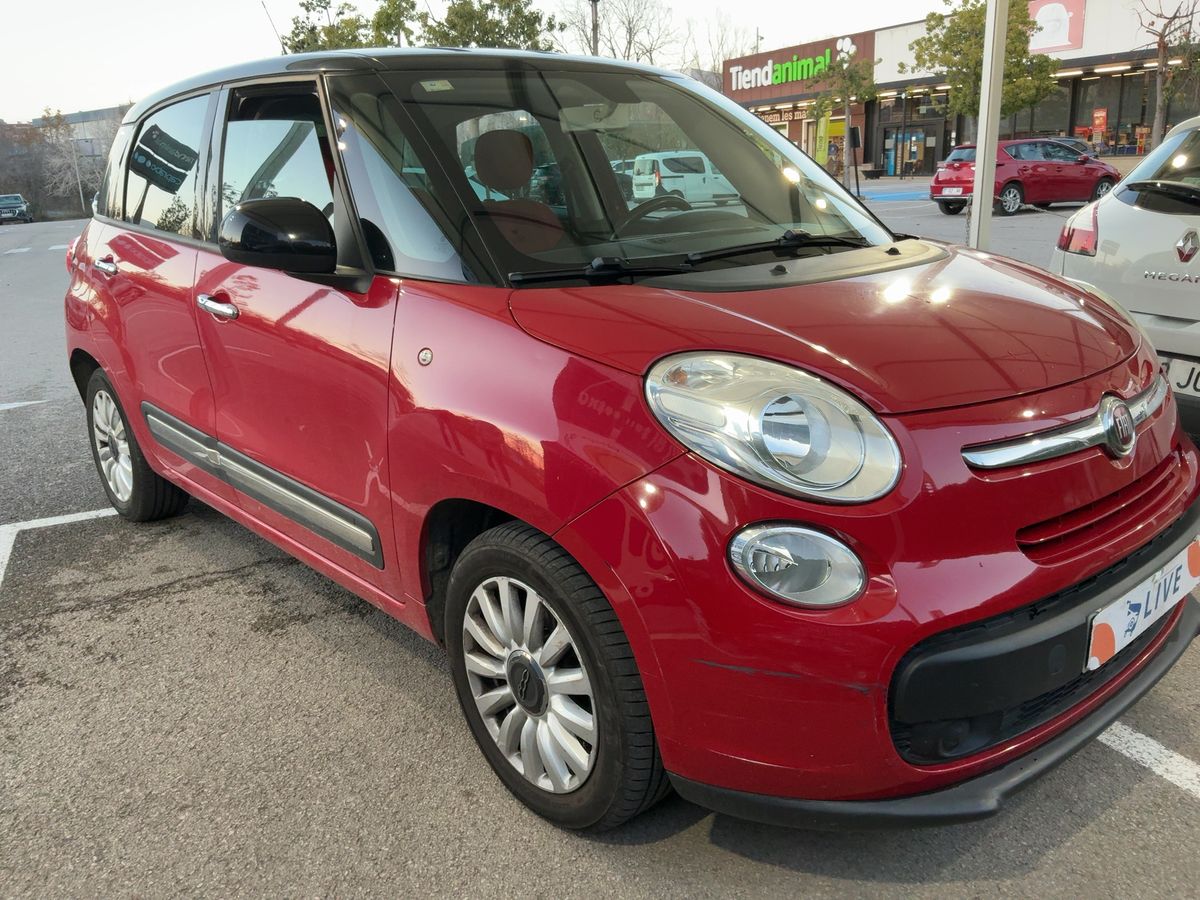 Lateral delantero derecho