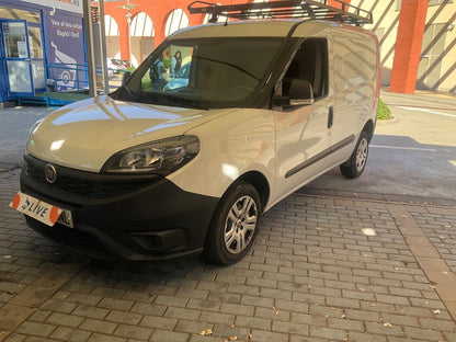 Frontal izquierda